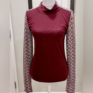 FREE PEOPLE long sleeved top SIZE M/L